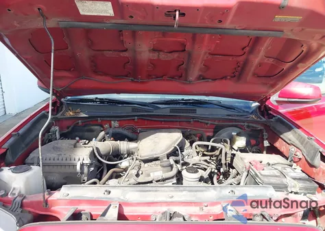 2017 Toyota Tacoma Sr5 z USA, uszkodzony, nr VIN 5TFAX5GN6HX083449